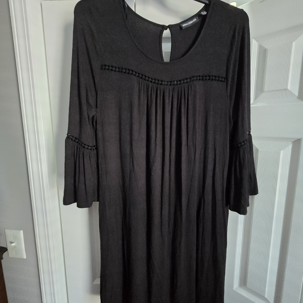 Nina Leonard Black Long Sleeve Dress